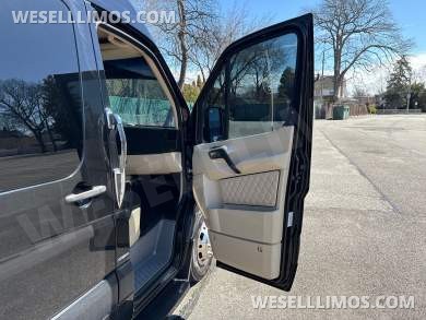 2016 Midwest Automotive J-club Sprinter - Sprinter for Sale in Baldwin, NY - Photo 19