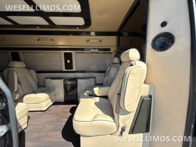 2016 Midwest Automotive J-club Sprinter - Sprinter for Sale in Baldwin, NY - Photo 25