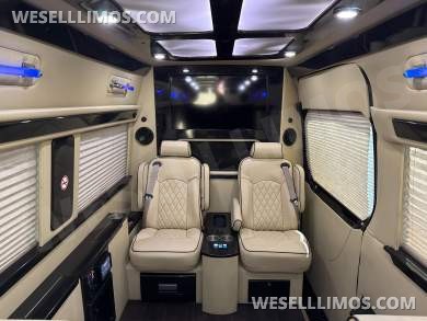 2016 Midwest Automotive J-club Sprinter - Sprinter for Sale in Baldwin, NY - Photo 28