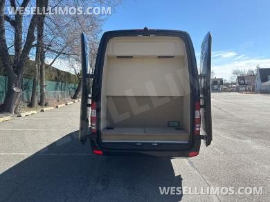2016 Midwest Automotive J-club Sprinter - Sprinter for Sale in Baldwin, NY - Photo 42