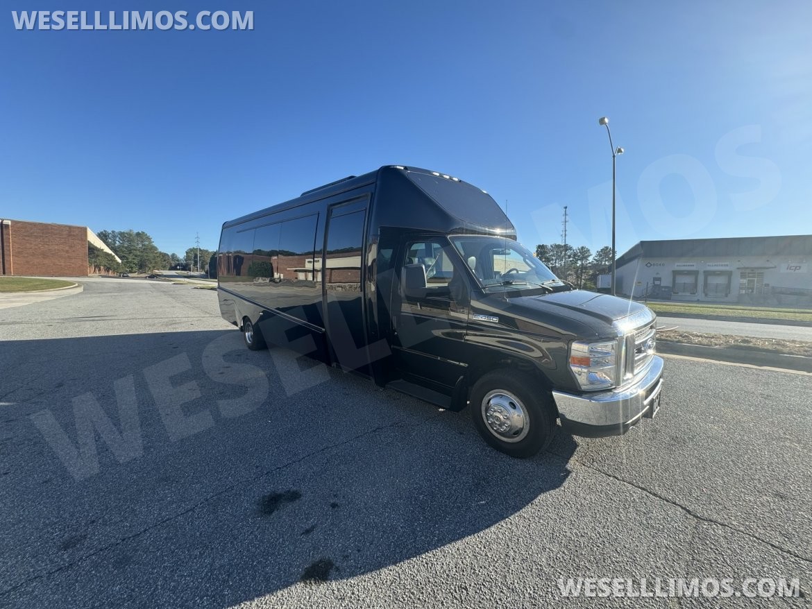 Executive Shuttle for Sale in Anaheim, CA - Photo 9