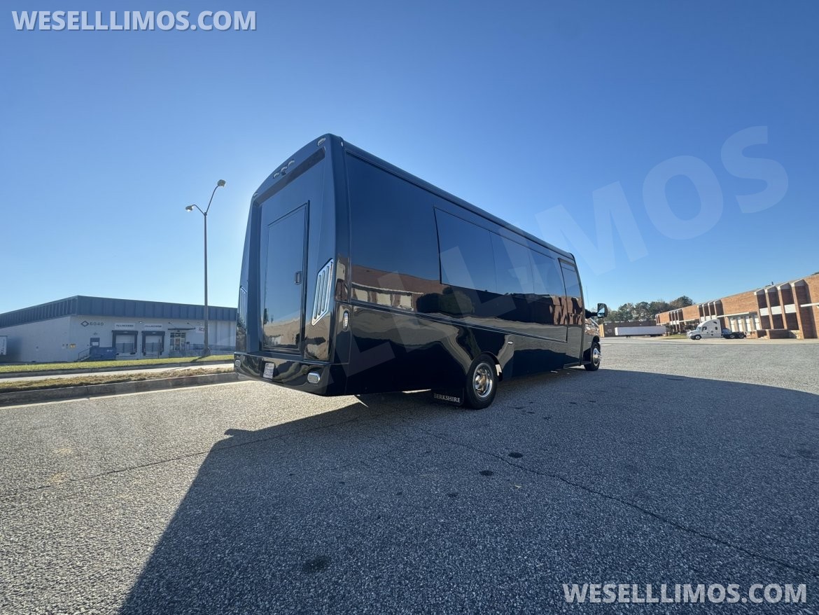 Executive Shuttle for Sale in Anaheim, CA - Photo 10