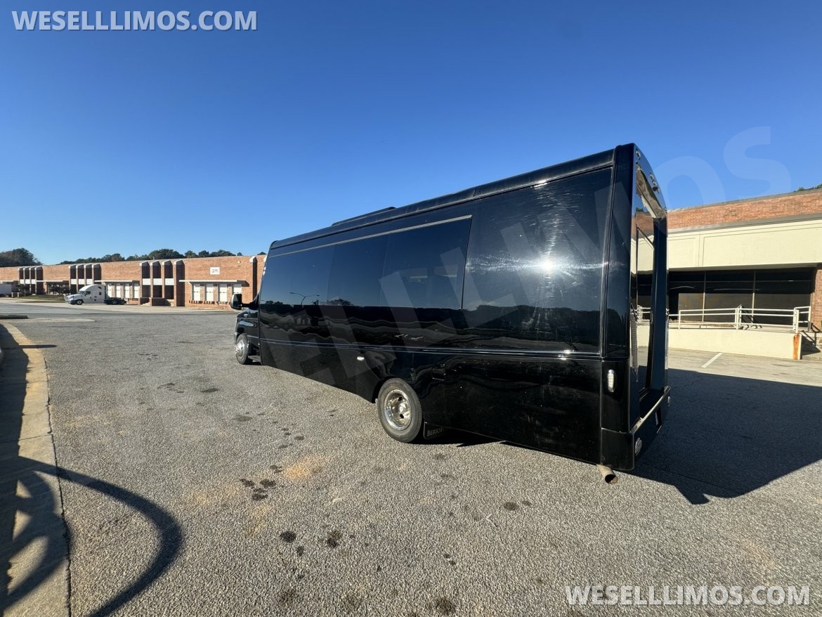 Executive Shuttle for Sale in Anaheim, CA - Photo 12