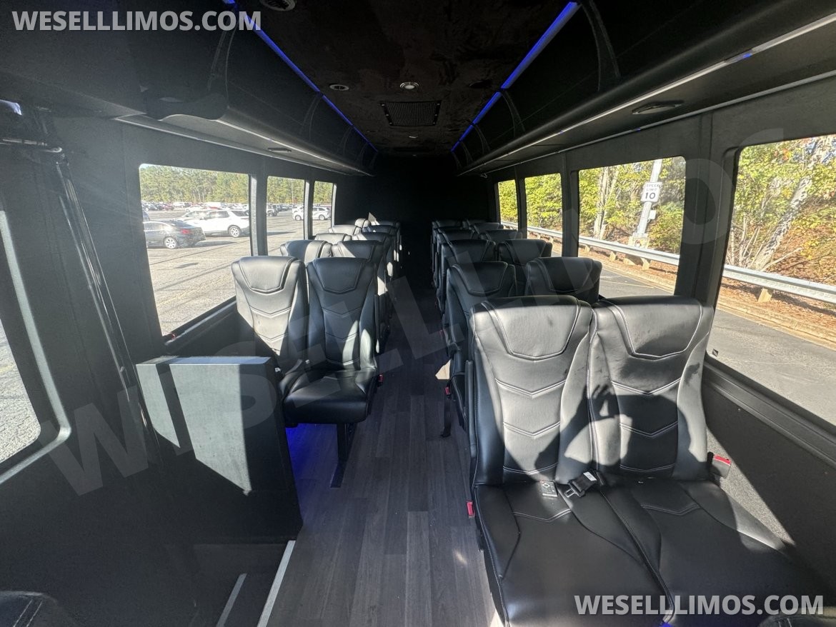 Executive Shuttle for Sale in Anaheim, CA - Photo 4