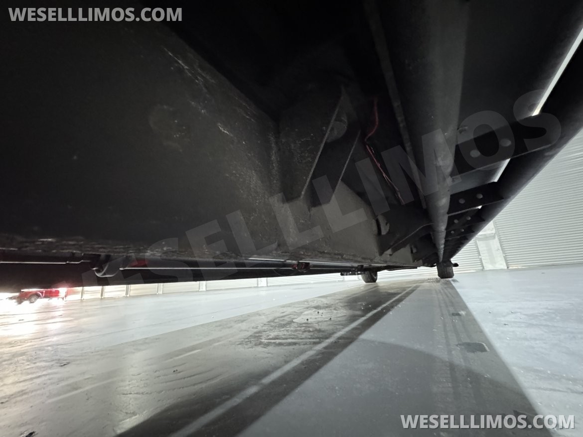 SUV Stretch for Sale in Fort Myers, FL - Photo 20
