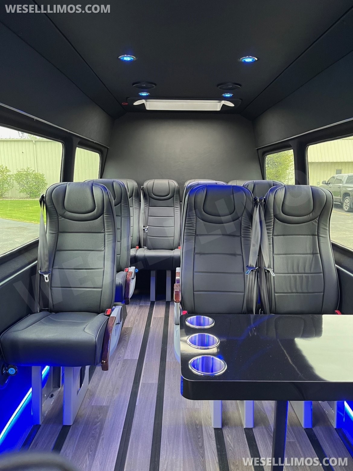 Executive Shuttle for Sale in Elkhart, IN - Photo 8