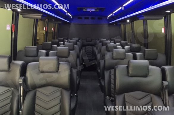 2015 Ford F-550 Executive Shuttle for Sale in Baton Rouge, LA - Main Photo