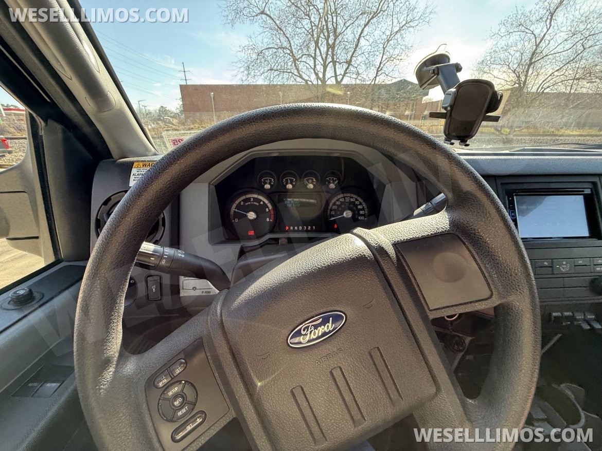 Executive Shuttle for Sale in Baton Rouge, LA - Photo 12