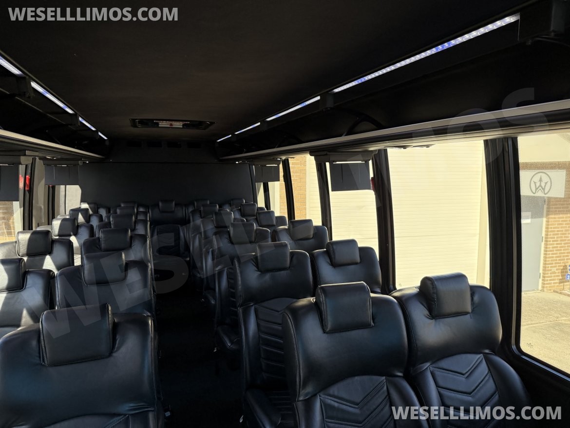 Executive Shuttle for Sale in Baton Rouge, LA - Photo 18