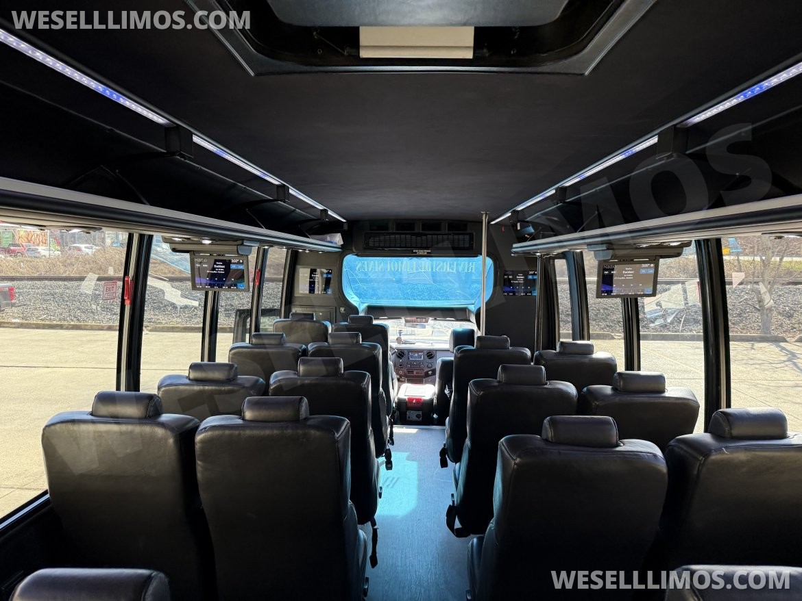 Executive Shuttle for Sale in Baton Rouge, LA - Photo 19