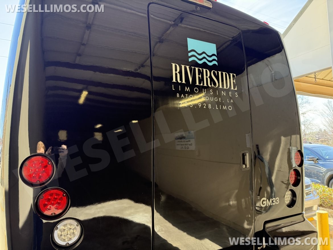 Executive Shuttle for Sale in Baton Rouge, LA - Photo 8