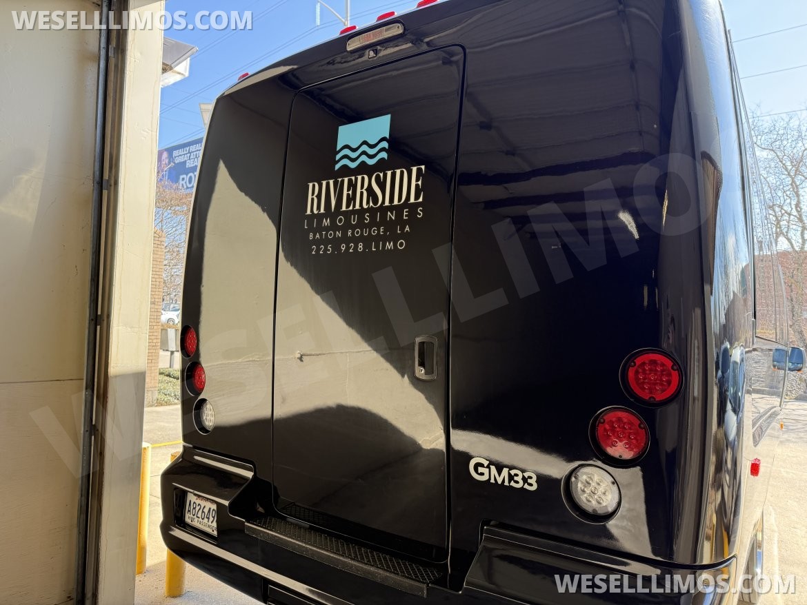Executive Shuttle for Sale in Baton Rouge, LA - Photo 9
