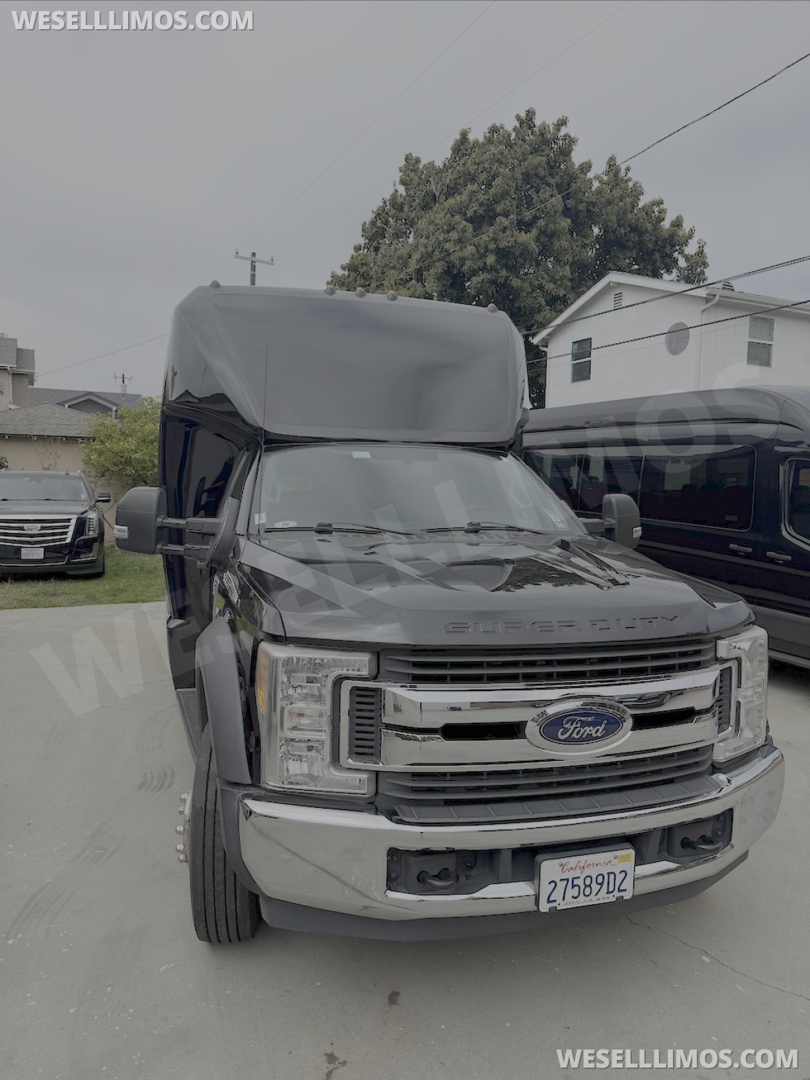 Executive Shuttle for Sale in Los Angeles, CA - Photo 2