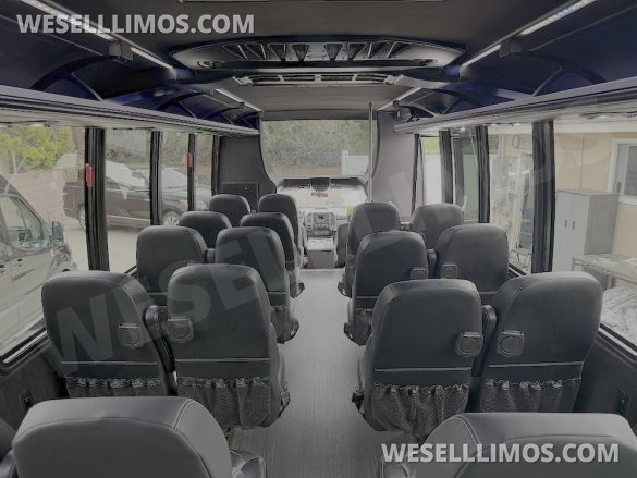 2017 Ford F-550 Executive Shuttle for Sale in Los Angeles, CA - Photo 3