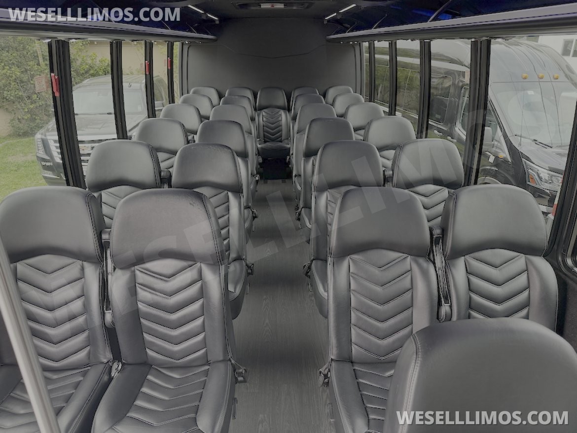 Executive Shuttle for Sale in Los Angeles, CA - Photo 9
