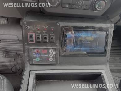 2017 Grech GM33 Ford F-550 Executive Shuttle - Executive Shuttle for Sale in Los Angeles, CA - Photo 13