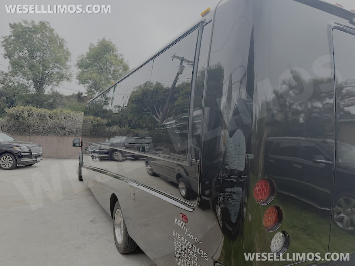 Executive Shuttle for Sale in Los Angeles, CA - Photo 21