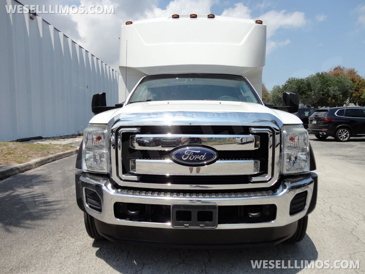 Limo Bus for Sale in Delray Beach, FL - Photo 7