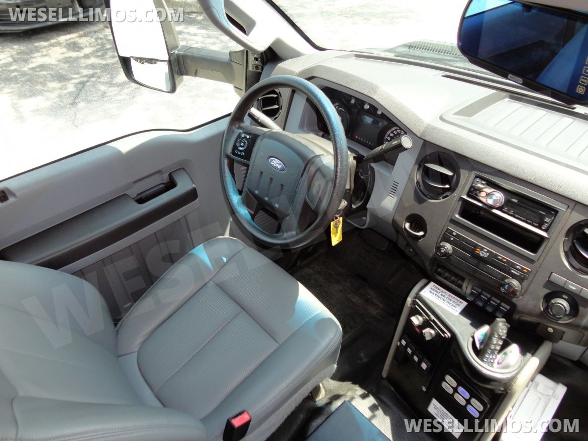 Limo Bus for Sale in Delray Beach, FL - Photo 19