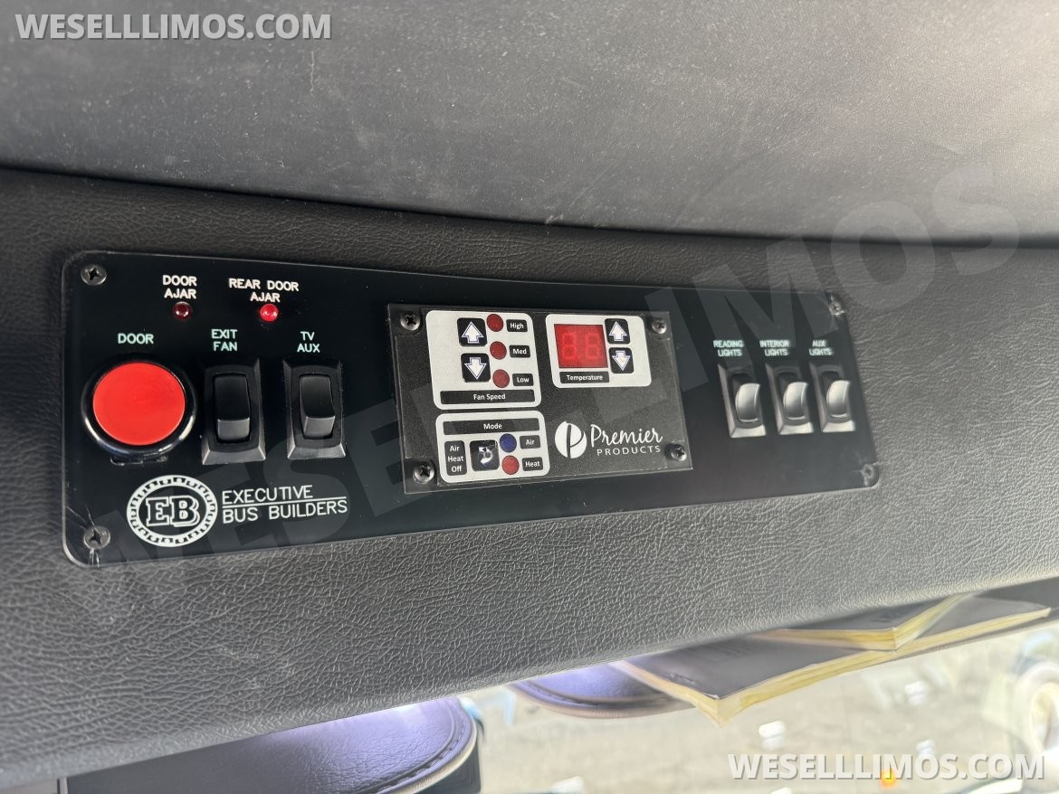 Shuttle Bus for Sale in Laguna Niguel, CA - Photo 10
