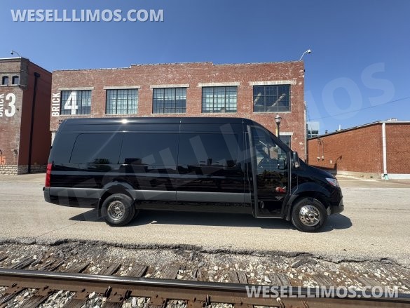 2022 Mercedes-Benz 9 Passenger VIP JET Sprinter for Sale in Springfield, MO - Photo 2