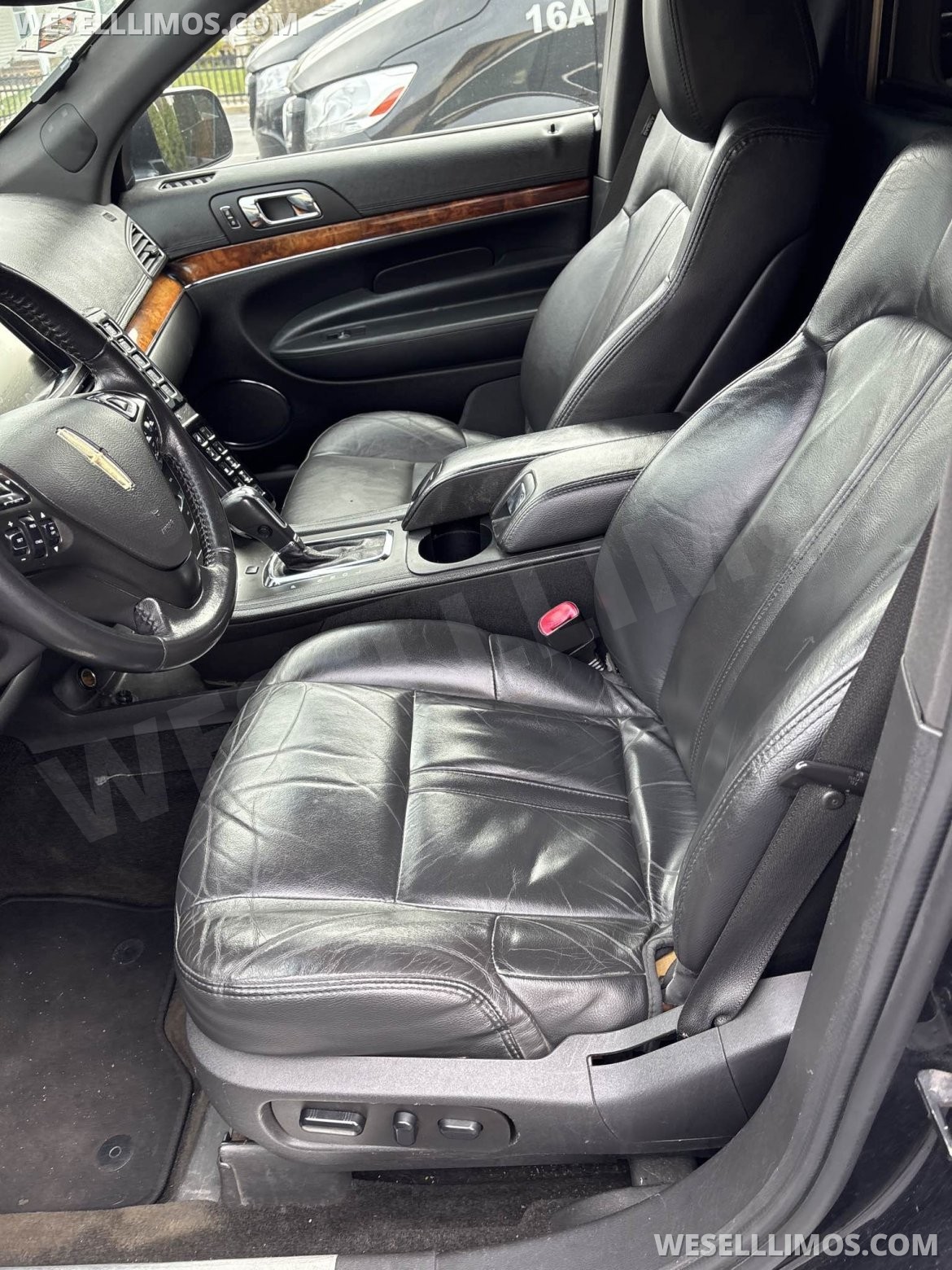 Limousine for Sale in Babylon, NY - Photo 7