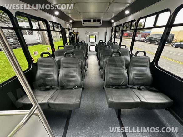 2024 Ford E-450 Super Duty ADA Passenger Bus Shuttle Bus for Sale in Carson, CA - Photo 2