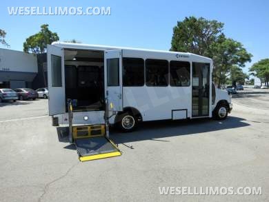 2024 Endera Motors Ford E-450 Super Duty ADA Passenger Bus - Shuttle Bus for Sale in Carson, CA - Photo 20