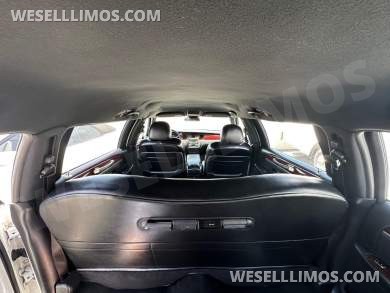 2004 LCW Lincoln Town Car 6-Door Limousine - Limousine for Sale in Carson, CA - Photo 16