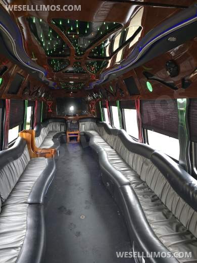 2011 Freightliner M2 Party Bus Limo Bus for Sale in Coventry, RI