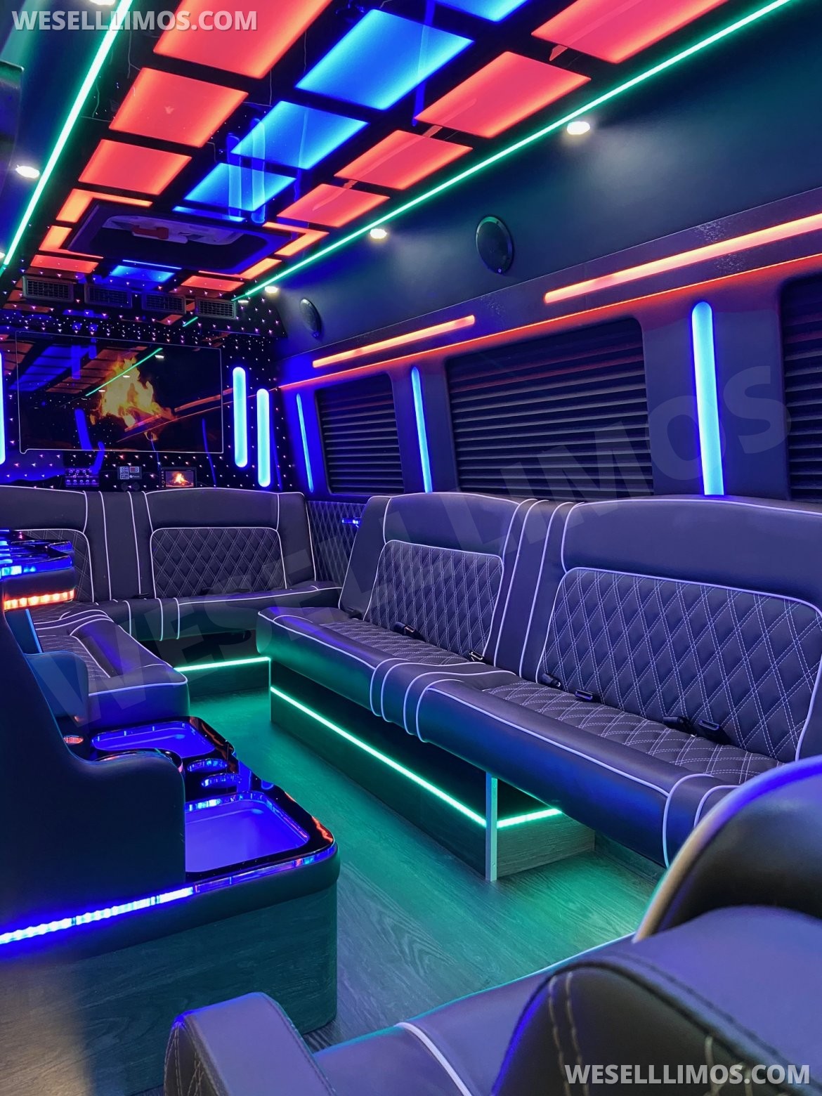 Limo Bus for Sale in Erie, PA - Photo 3