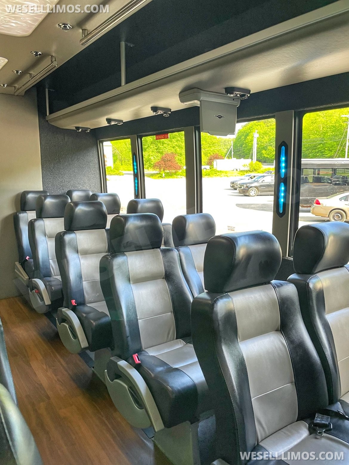 Executive Shuttle for Sale in Swanzey, NH - Photo 8