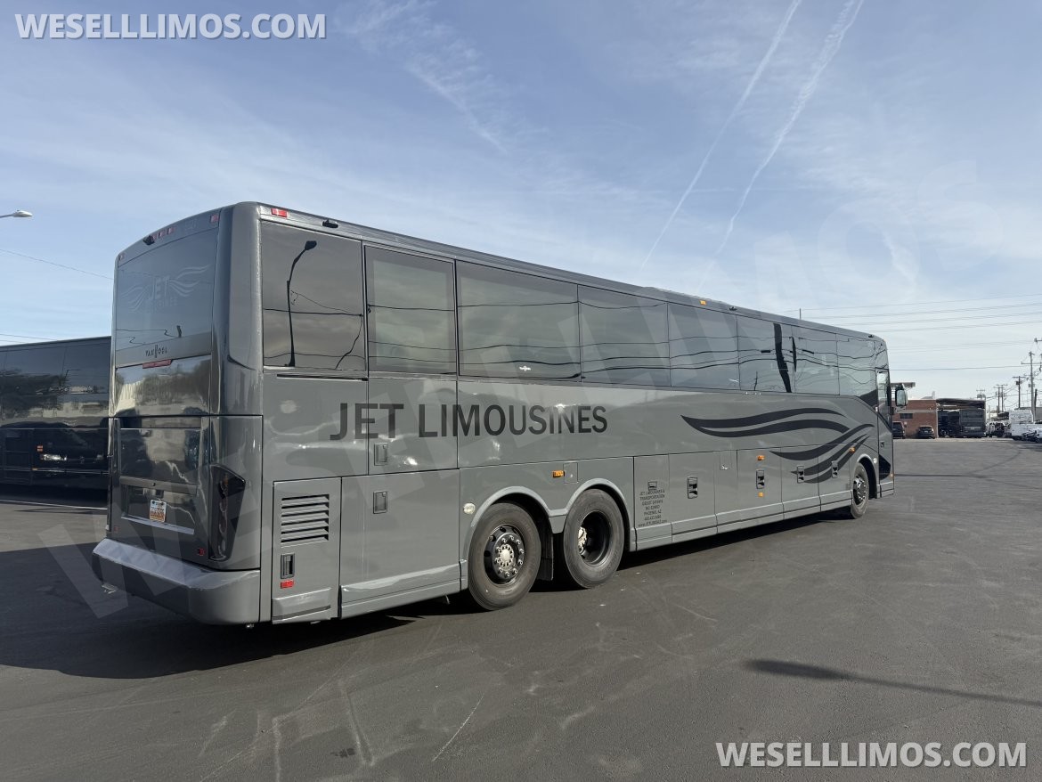 Motorcoach for Sale in Phoenix, AZ - Photo 2