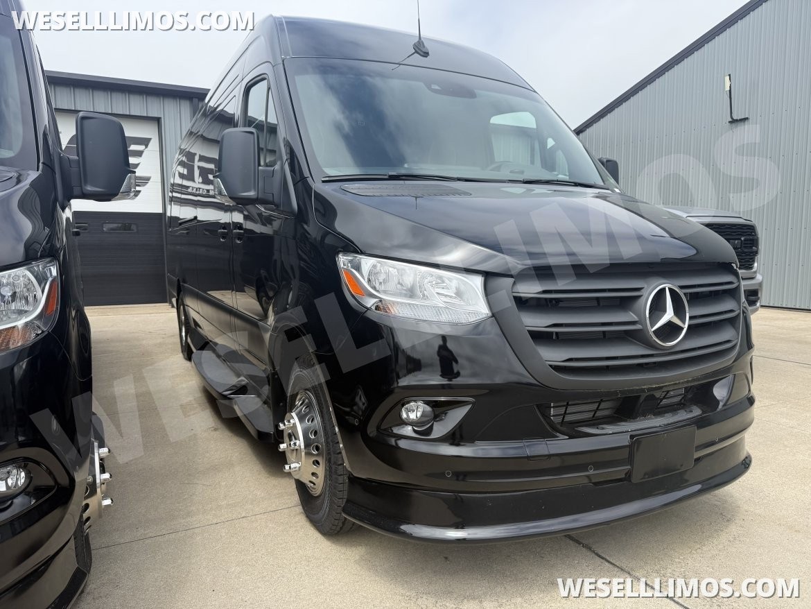 Limo Bus for Sale in North East, PA - Photo 15