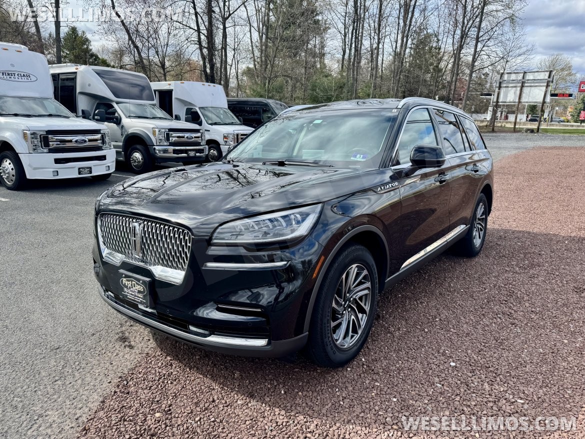 SUV for Sale in Morganville, NJ - Photo 4