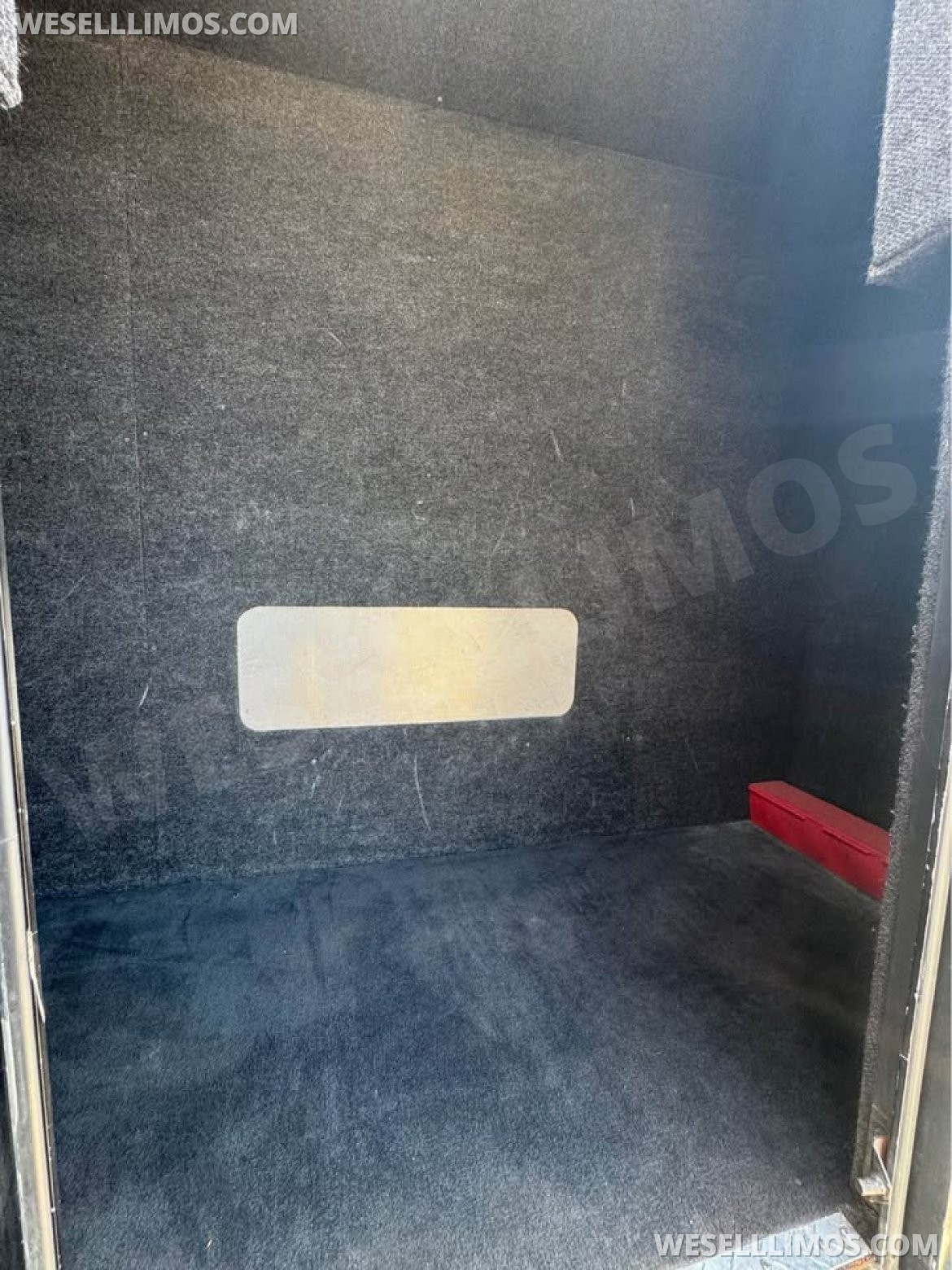 Executive Shuttle for Sale in Indianapolis, IN - Photo 8