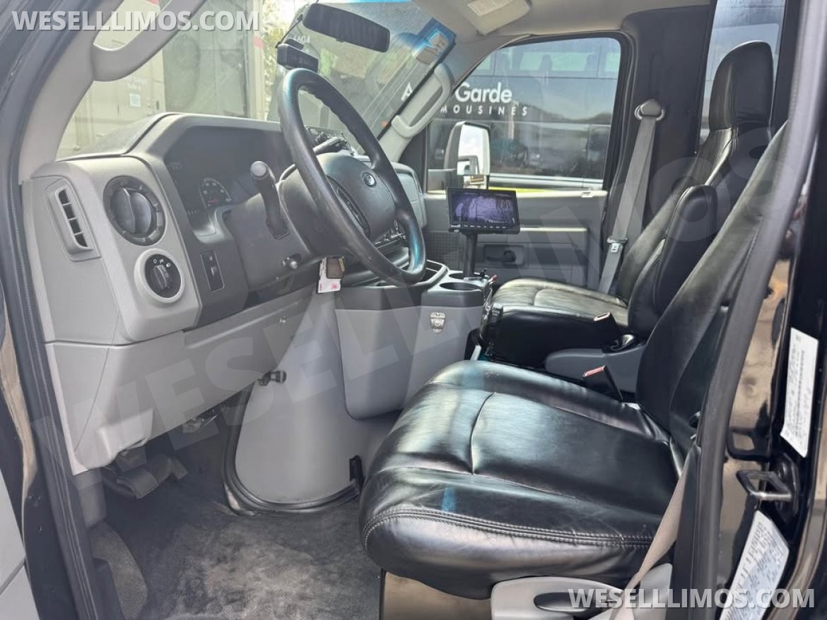 Executive Shuttle for Sale in Indianapolis, IN - Photo 10