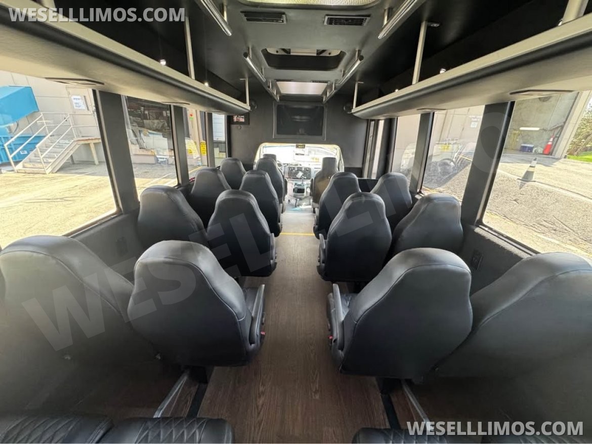 Executive Shuttle for Sale in Indianapolis, IN - Photo 12