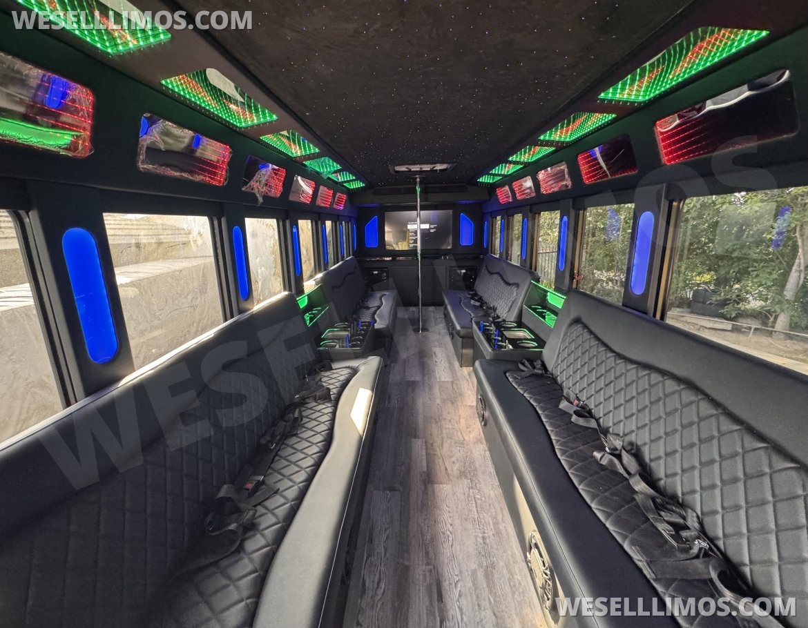 Limousine for Sale in glendale, CA - Photo 9
