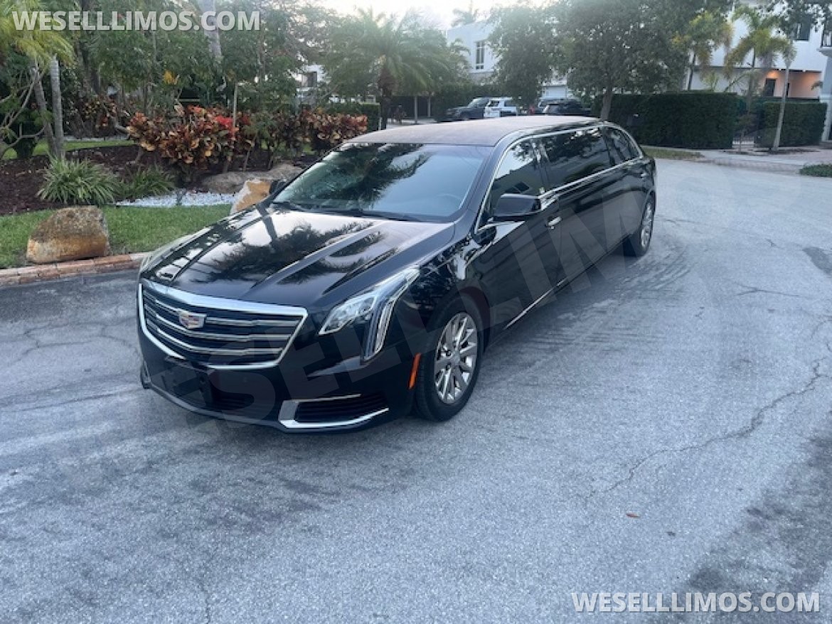 Limousine for Sale in FORT LAUDERDALE, FL - Main Photo