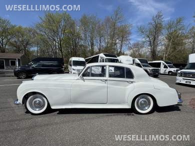 1956 Bentley S1 Antique - Antique for Sale in Morganville, NJ - Photo 2