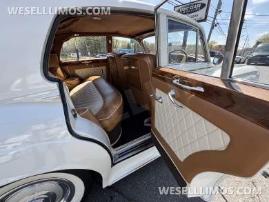1956 Bentley S1 Antique - Antique for Sale in Morganville, NJ - Photo 13