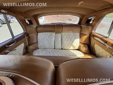 1956 Bentley S1 Antique - Antique for Sale in Morganville, NJ - Photo 24