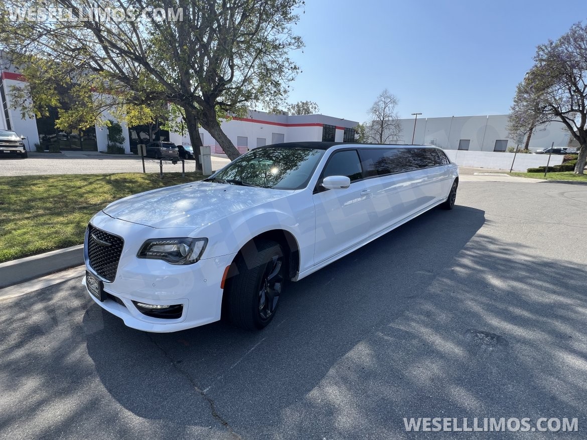 Limousine for Sale in Corona, CA - Photo 13