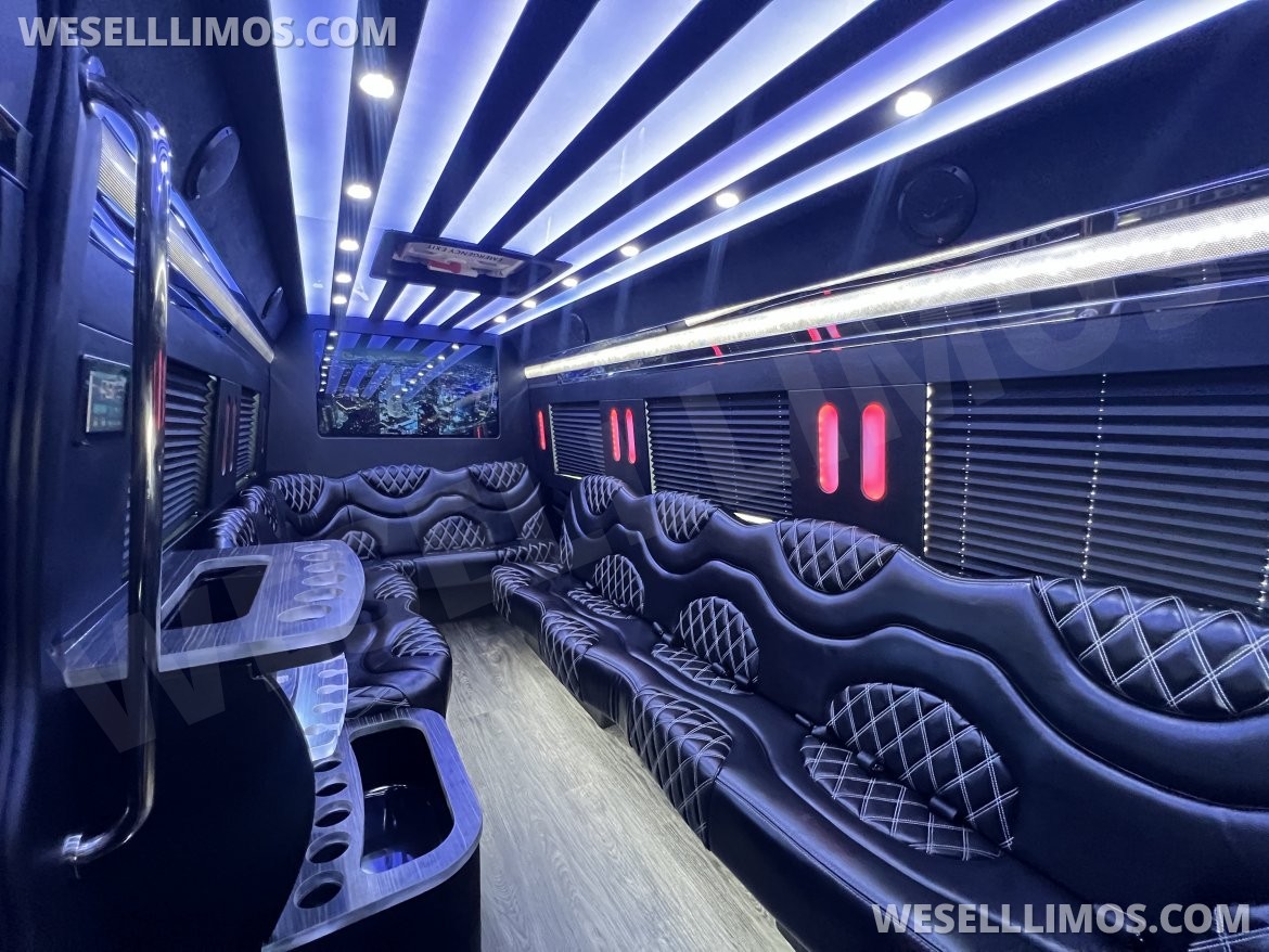 Sprinter for Sale in Corona, CA - Photo 17