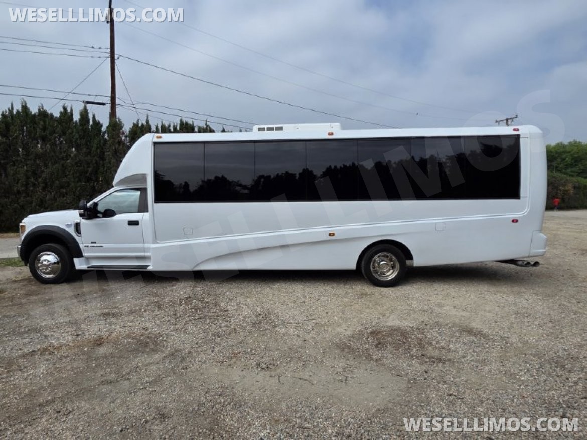 Shuttle Bus for Sale in Fontana, CA - Photo 5