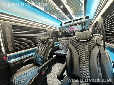 2025 First Class Customs, Inc. Mercedes-Benz Executive Class Sprinter - Sprinter for Sale in Springfield, MO - Photo 16