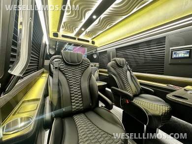 2025 First Class Customs, Inc. Mercedes-Benz Executive Class Sprinter - Sprinter for Sale in Springfield, MO - Photo 18