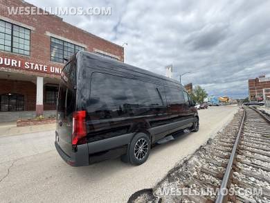 2025 First Class Customs, Inc. Mercedes-Benz Executive Class Sprinter - Sprinter for Sale in Springfield, MO - Photo 31