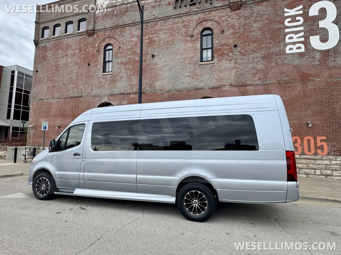 Sprinter for Sale in Springfield, MO - Photo 32